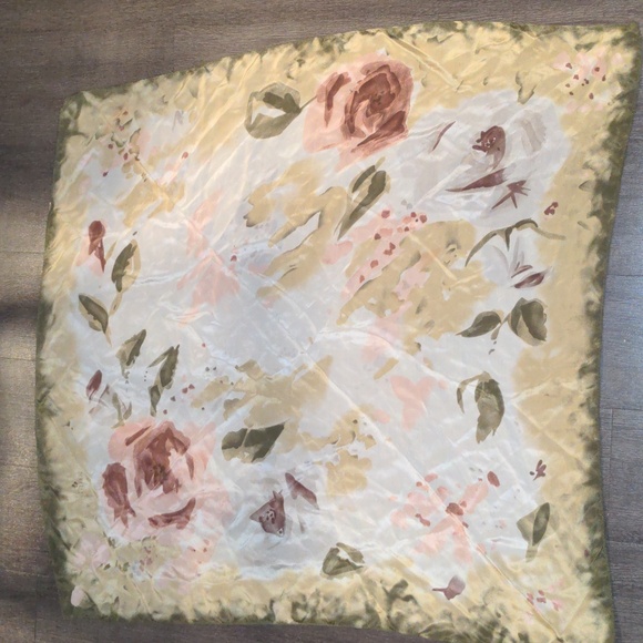 Vintage Georgiou Floral Scarf Olive Mauve Roses 30" Square Cottage Core - Picture 9 of 10